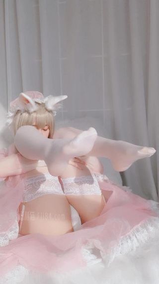 欧美女包pu_剧情片免费全集观看