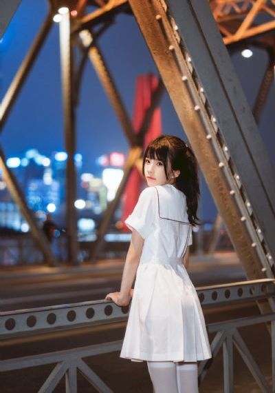 欧美风宽松高颂毛衣_BD手机免费观看完整